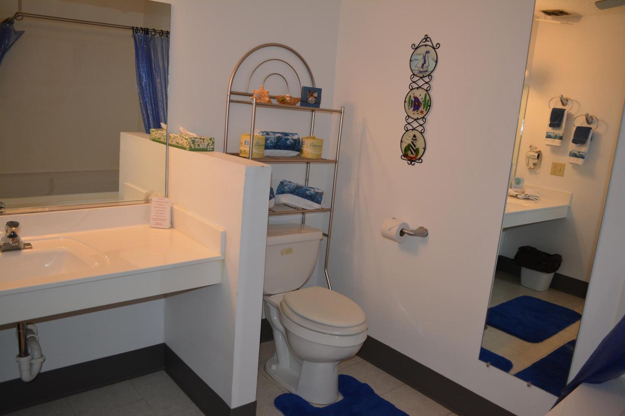 Bloomer Inn & Suites חדר תמונה